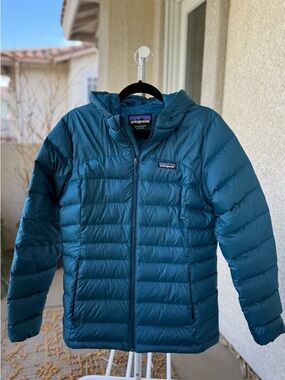 Patagonia Teal Blue Quilted Hooded Jacket